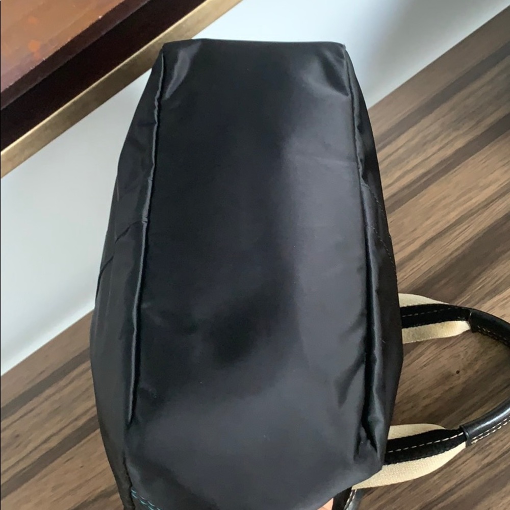 Coach Authentic Hampton Zip Tote - Picture 5 of 13